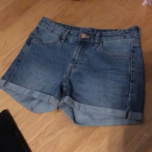 H & M denim shorts